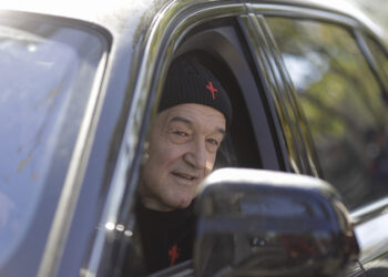 gigi-becali,-lasat-din-nou-fara-permis-pentru-viteza:-nu-era-nimeni-pe-strada-cu-cat-conducea-pe-soseaua-pipera-in-noaptea-de-inviere-–-hotnews.ro