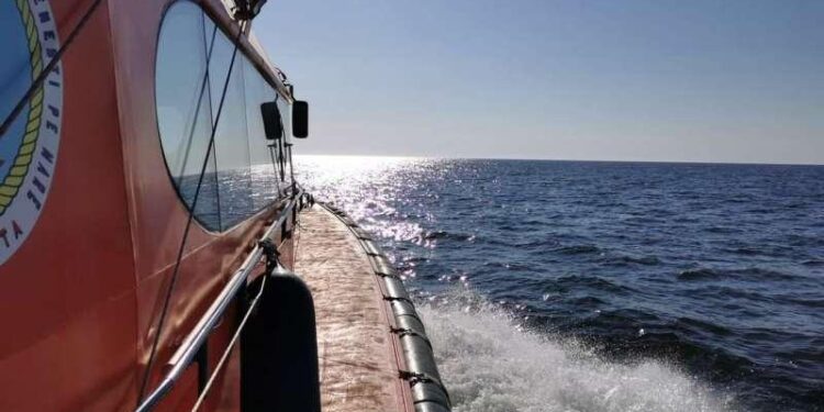 interventie-in-portul-constanta-pentru-evacuarea-unui-marinar-strain-cu-probleme-medicale-–-hotnews.ro