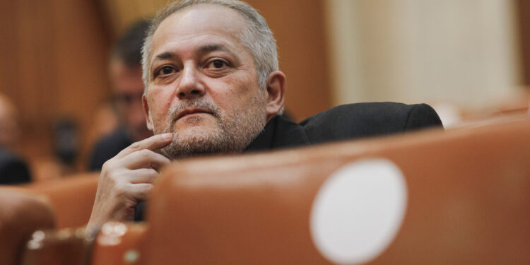 un-deputat-aur-a-murit-de-pasti-vom-fi-mai-saraci-fara-el-–-hotnews.ro