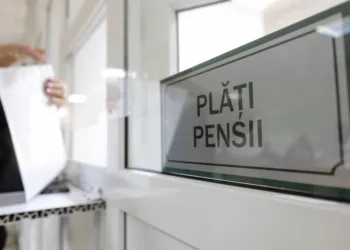 cati-pensionari-are-romania-si-care-este-acum-pensia-medie-date-oficiale-–-hotnews.ro
