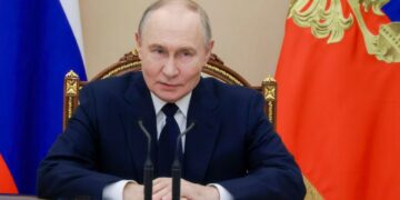 cum-arata-vladimir-putin-in-filmul-american-vrajitorul-de-la-kremlin.-cine-il-joaca-pe-presedintele-rus