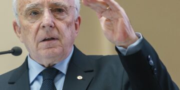 balanta-de-plati-si-datoria-externa-a-romaniei-–-ce-spun-cu-adevarat-cifrele-–-hotnews.ro