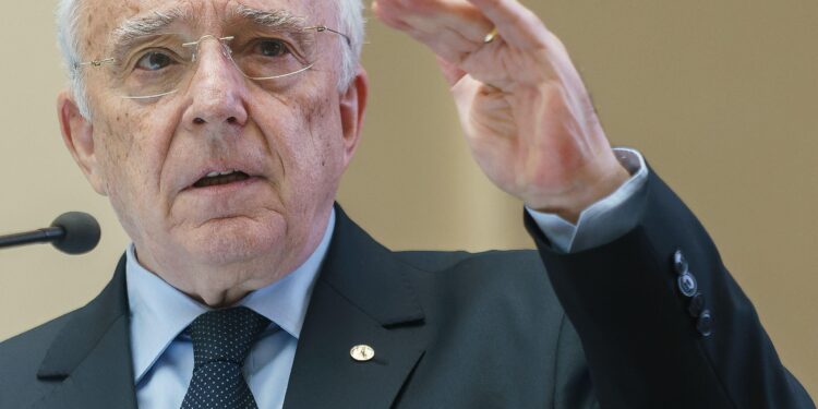 balanta-de-plati-si-datoria-externa-a-romaniei-–-ce-spun-cu-adevarat-cifrele-–-hotnews.ro