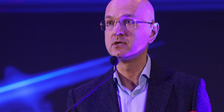 patronul-cotidianul,-prima-explicatie-dupa-demisia-jurnalistului-sebastian-zachmann-–-hotnews.ro