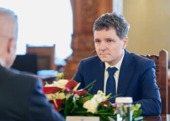 nicusor-dan-despre-criza-politica-si-rolul-sau-in-tensiunile-din-coalitie:-vad-o-neincredere-sau-o-lipsa-de-sustinere-a-psd-fata-de-un-premier-al-unei-coalitii