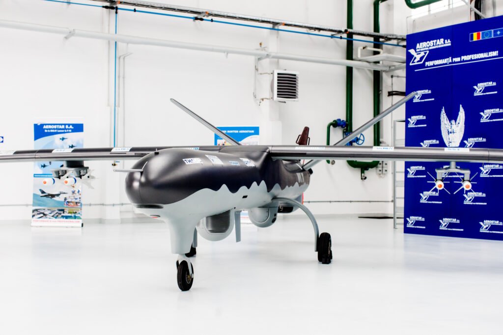 mapn-cere-compensatii-de-sute-de-milioane-de-lei-de-la-compania-elbit-pentru-dronele-nelivrate/-intalnire-la-care-a-participat-si-ambasadorul-israelului-–-hotnews.ro