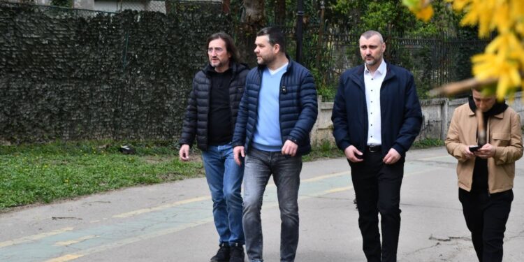 dupa-demolarile-din-cismigiu,-primarul-ciucu-vrea-sa-se-ocupe-de-terasele-cu-cantec-din-herastrau-obstacolul-pe-care-trebuie-sa-l-treaca-primaria-–-hotnews.ro