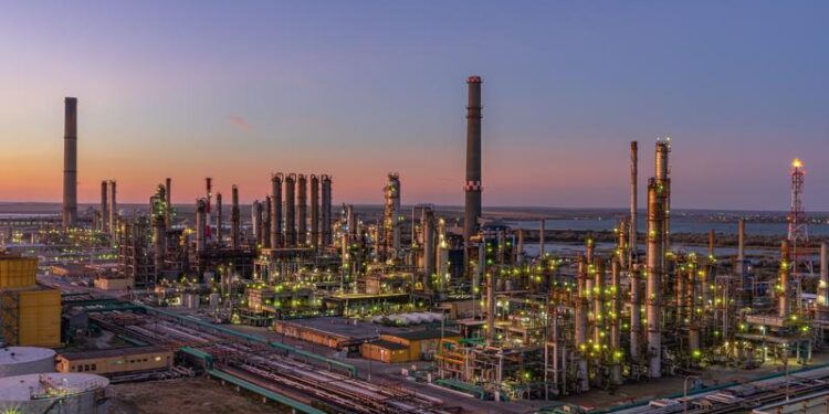 cat-petrol-a-pierdut-lumea-in-cele-50-de-zile-de-razboi-din-golful-persic-efectele-se-vor-resimti-chiar-si-cativa-ani-–-hotnews.ro