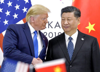 iranul-ameninta-cu-inchiderea-stramtorii-ormuz,-in-timp-ce-trump-linisteste-china:-xi-este-foarte-multumit-–-hotnews.ro