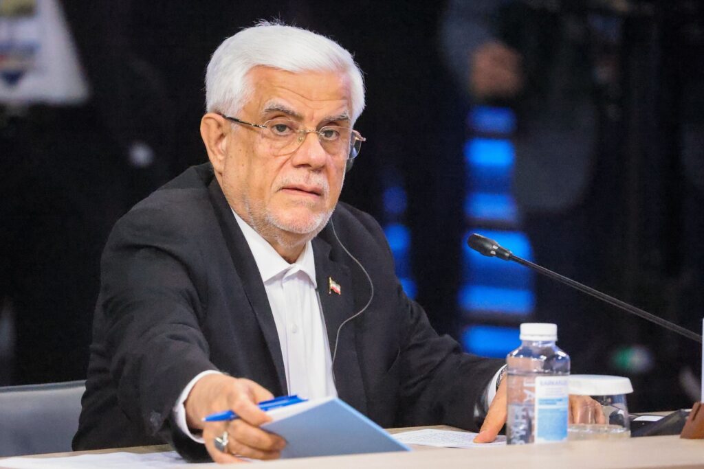 oficialii-iranieni-invoca-semne-ale-victoriei-decisive,-intr-o-reactie-sfidatoare-la-declaratiile-lui-trump-–-hotnews.ro