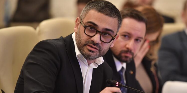 lovitura-pentru-cei-care-se-folosesc-de-persoanele-cu-dizabilitati-ca-sa-profite-de-facilitati-fiscale.-ce-a-anuntat-ministrul-muncii,-florin-manole