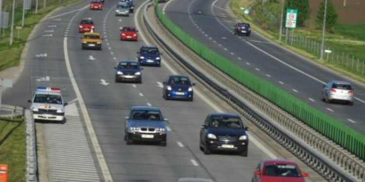 operatiune-ampla-anuntata-pe-toate-autostrazile-si-drumurile-din-tara,-de-marti-care-sunt-intervalele-orare-si-pana-cand-va-tine-recensamantul-rutier-anunt-pentru-soferi-–-hotnews.ro