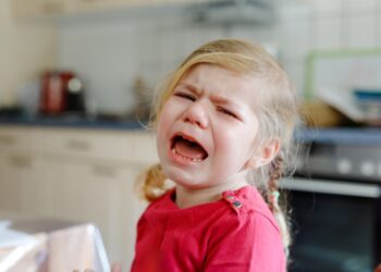 jessica,-trucul-viral-de-pe-tiktok-care-opreste-un-tantrum-in-5-secunde-functioneaza-sau-nu?-explicatiile-specialistilor-–-hotnews.ro