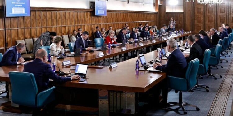 reuters:-cel-mai-mare-partid-din-coalitia-din-romania-va-cere-demisia-premierului,-intr-o-criza-politica-iminenta