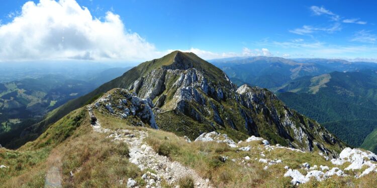 cel-mai-ploios-loc-din-romania-a-fost-campion-la-seceta-in-martie-–-hotnews.ro