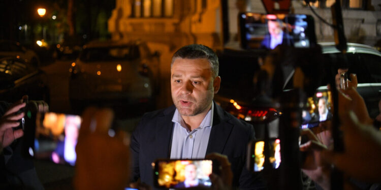 ciucu,-declaratii-la-sediul-pnl:-noi-ne-putem-asuma,-inclusiv,-un-guvern-minoritar-/-variantele-pnl-in-cazul-motiunii-de-cenzura