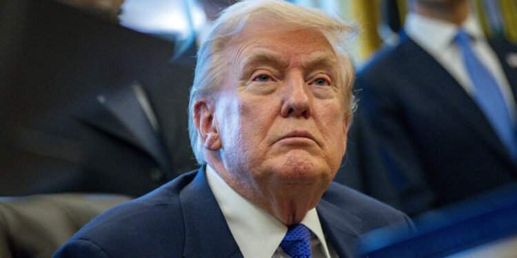 ucrainenii-propun-ca-o-parte-din-regiunea-donetk-sa-fie-numita-donnyland-in-cinstea-lui-donald-trump