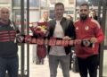 mirel-radoi,-intampinat-cu-flori-in-turcia-de-fanii-lui-gaziantep