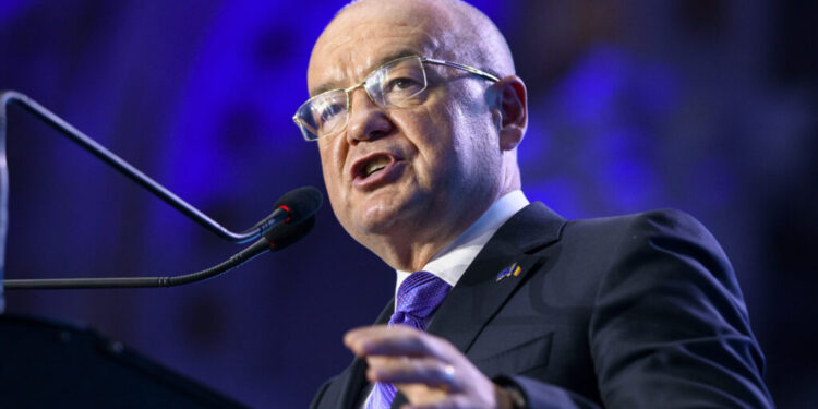 emil-boc,-critic-la-adresa-psd:-spargerea-coalitiei-guvernamentale-pro-europene,-o-greseala-istorica