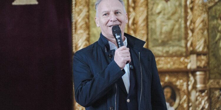 dupa-pesedistul-radu-moldovan,-procurorii-dna-au-descins-la-alt-politician-important-celebrul-cantaret-de-muzica-populara-dinu-iancu-salajanu,-vizat-si-el-–-hotnews.ro