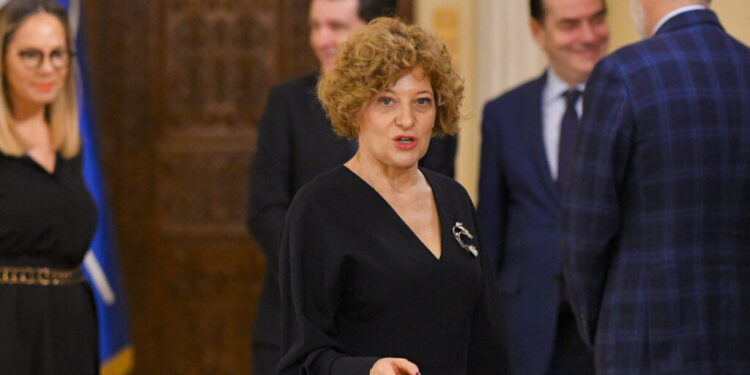 oana-gheorghiu:-remin-sa-este-in-insolventa-de-doar-17-ani.-companie-care-apartine-100%-statului-roman-si-care-a-fost-mereu-administrata-doar-de-catre-oamenii-pusi-de-statul-roman