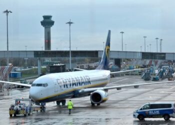 o-noua-regula-introdusa-de-ryanair-va-afecta-pasagerii-din-toate-tarile:-risca-sa-piarda-zborul-fara-rambursare