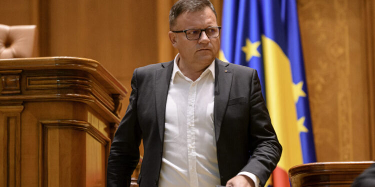marius-budai,-critici-dure-la-adresa-actualei-guvernari:-deficitul-nu-a-scazut-pentru-ca-s-au-facut-reforme.-a-scazut-pentru-ca-au-saracit-oamenii