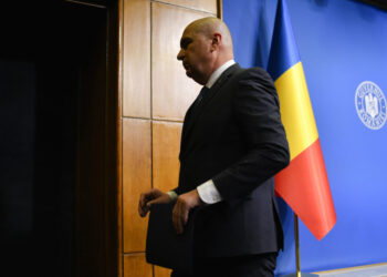 daca-bolojan-este-demis-prin-motiune-nu-mai-poate-fi-desemnat-premier.-precedentul-ccr-orban