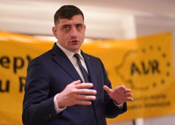 consiliul-anti-discriminare,-sesizat-dupa-declaratiile-lui-george-simion-la-adresa-lui-nicusor-dan-/-termenul-folosit-de-liderul-aur-–-hotnews.ro