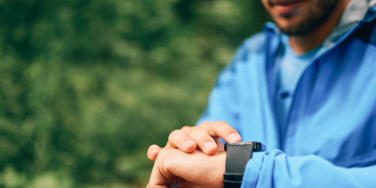 sase-moduri-in-care-smartwatch-urile-ne-induc-in-eroare,-inclusiv-cu-numarul-de-pasi-–-hotnews.ro