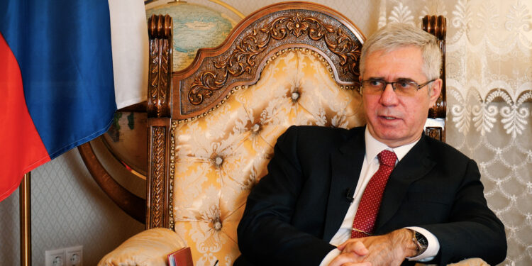 ambasadorul-rusiei-la-bucuresti,-convocat-la-mae-dupa-drona-prabusita-la-galati-un-act-iresponsabil-si-provocator-–-hotnews.ro