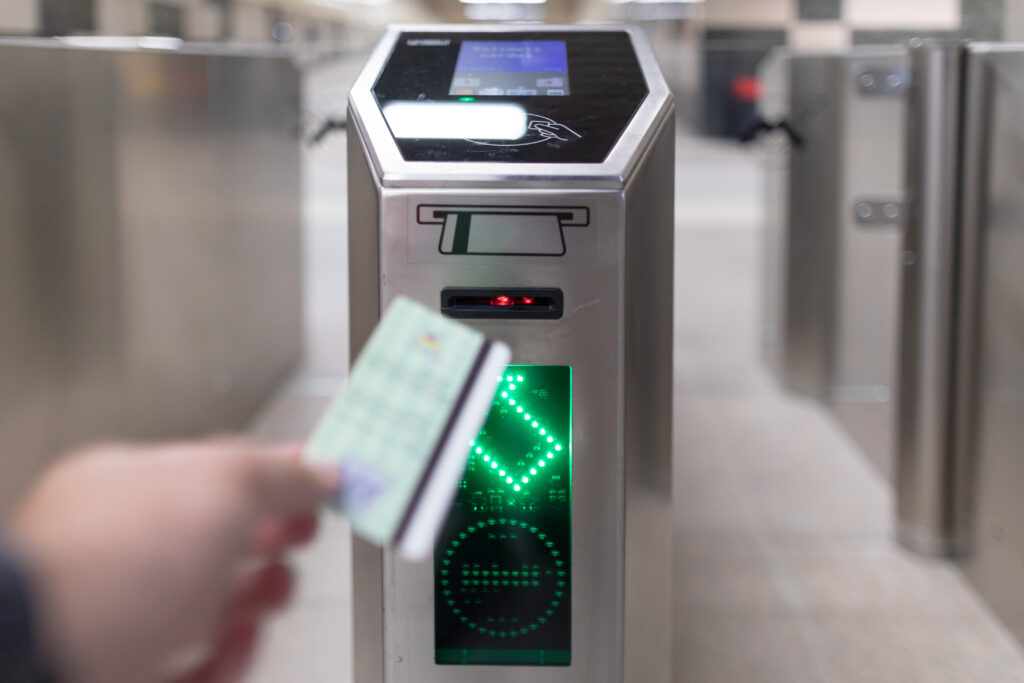 oficial-scumpiri-la-metrou,-de-la-1-mai:-o-calatorie-va-costa-7-lei-ordinul-a-fost-publicat-in-monitorul-oficial-–-hotnews.ro