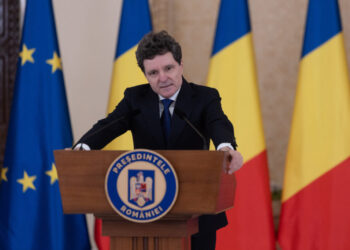 nicusor-dan-se-intalneste-luni-cu-liderii-psd,-pnl,-usr,-udmr-si-ai-grupului-minoritatilor