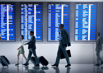 doua-exemple-una-dintre-cele-mai-importante-companii-de-turism-din-romania-anunta-cu-cat-vor-creste-preturile-biletelor-de-avion-pentru-perioada-de-vara-–-hotnews.ro