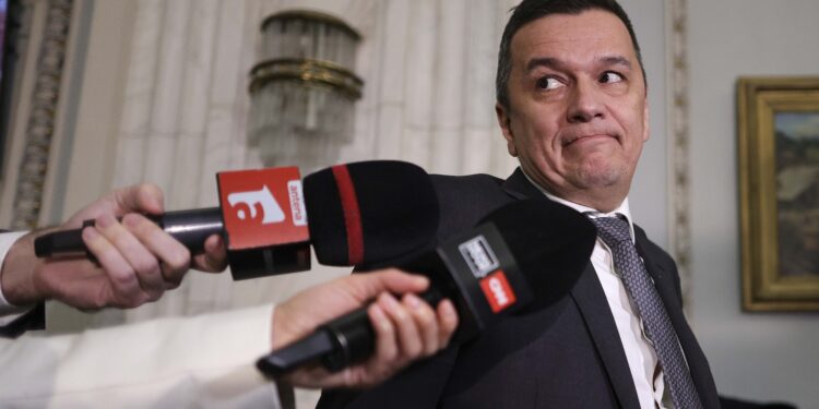 sorin-grindeanu,-intrebat-daca-isi-da-demisia-de-la-sefia-camerei-deputatilor:-si-a-dat-demisia-domnul-bolojan-si-nu-stiu?-imi-dati-o-veste-buna?-–-hotnews.ro