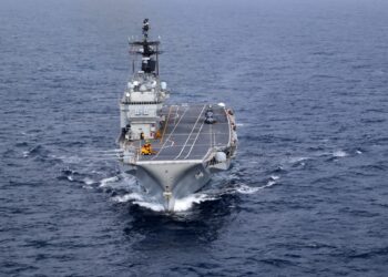 italia-face-un-nou-pas-pentru-a-scapa-de-portavionul-giuseppe-garibaldi,-fosta-sa-nava-amiral-–-hotnews.ro