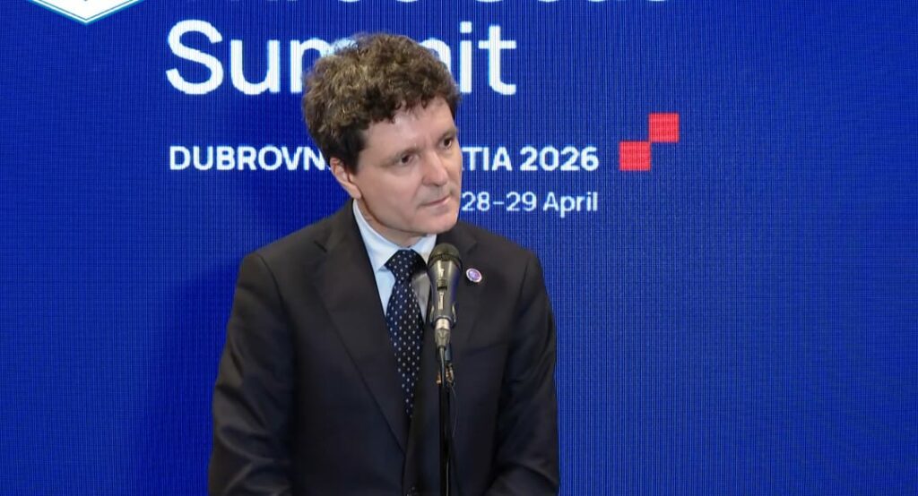 nicusor-dan:-partidele-pro-europene-nu-vor-guverna-cu-aur.-ma-voi-asigura-ca-romania-nu-va-fi-deviata-de-pe-directia-pro-europeana