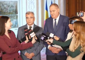 coordonatorii-motiunii-psd-aur,-petrisor-peiu-si-marian-neacsu,-detalii-explozive-pentru-gandul,-despre-debarcarea-lui-bolojan.-neacsu:-primul-scenariu-de-lucru-ar-fi-sa-mentinem-integral-actuala-coalitie/peiu:-principalul-obiectiv-al-aur,-alegerile-antic