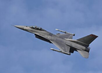atac-rusesc-la-granita-romaniei-avioane-f-16-au-fost-ridicate-de-la-sol,-15-drone-urmarite-de-radarele-de-la-sol-–-hotnews.ro