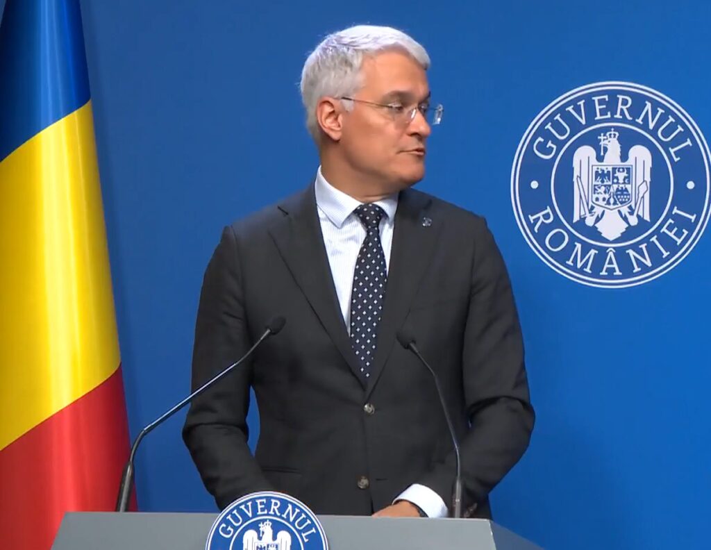 urarea-ministrului-dragos-pislaru-pentru-parlamentari,-de-1-mai:-„mi-ar-placea-sa-muncim-cu-totii,-nu-sa-sobolanim”