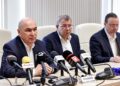 bolojan:-primul-contract-finantat-din-safe,-semnat-la-suceava-pentru-a7