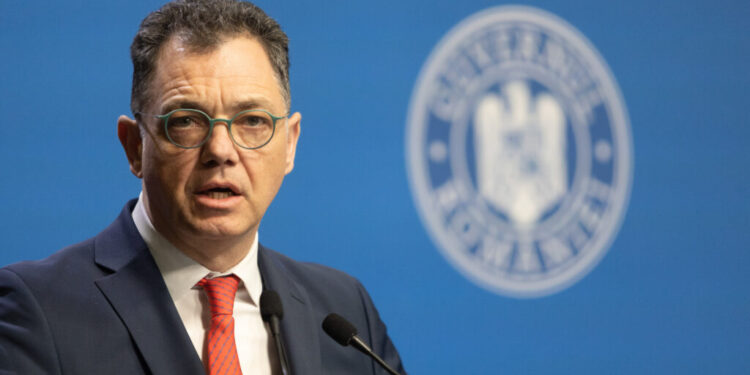 radu-oprea,-despre-cum-s-au-pierdut-200-de-mil.-euro-din-pnrr:-de-ce-va-trageti-un-glont-in-picior?