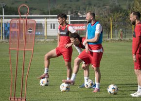 doar-12-jucatori-la-antrenamentul-clubului-din-superliga:-ce-poti-sa-faci-cu-ei?