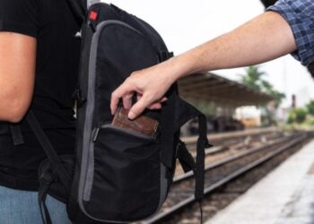 cele-mai-frecvente-escrocherii-la-care-turistii-trebuie-sa-fie-atenti-in-timpul-calatoriilor