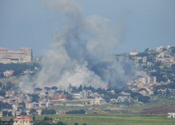 ostilitatile-dintre-israel-si-hezbollah-continua-in-ciuda-armistitiului-cel-putin-13-persoane-ucise-in-bombardamente-idf-in-sudul-libanului-–-hotnews.ro