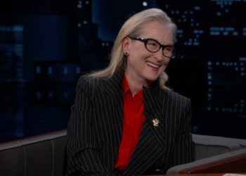 cum-a-fortat-meryl-streep-producatorii-diavolul-se-imbraca-in-prada-sa-i-dubleze-salariul-cu-un-singur-cuvant-–-hotnews.ro