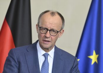 merz-spune-ca-disputa-sa-cu-trump-nu-are-legatura-cu-reducerea-trupelor-americane-din-germania-–-hotnews.ro