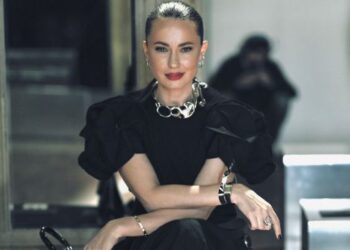 roxana-voloseniuc,-redactor-sef-elle,-a-inmanat-premiul-pentru-cele-mai-bune-costume-la-gala-gopo-2026