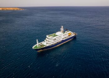 cate-cazuri-de-infectare-cu-hantavirusul-sunt-suspectate-la-bordul-navei-de-croaziera-ce-nu-e-lasata-sa-intre-in-port-–-hotnews.ro