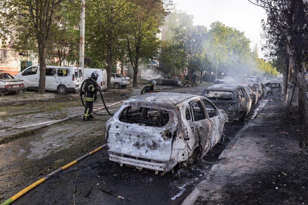 aproape-20-de-morti-in-ucraina-in-urma-loviturilor-rusesti,-cu-cateva-ore-inainte-de-o-posibila-incetare-a-focului-cinism-absolut-–-hotnews.ro